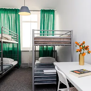 Unit In Solec50 By Metro Station Centrum Kopernika Elektrownia Powisle Stadion Narodowy Хостел